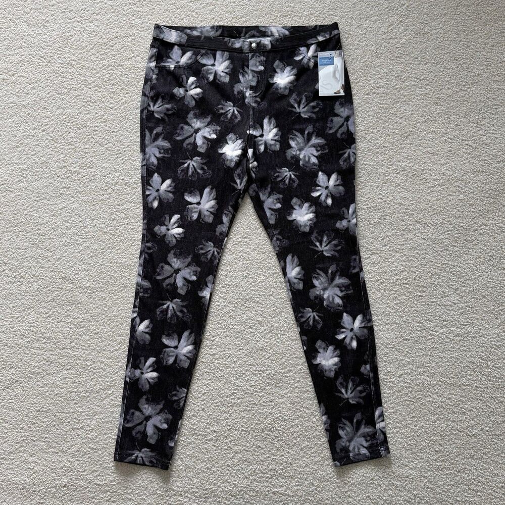 Simply Vera Wang Womens Chino Leggings Sz Large Black Floral Pattern - NWT New